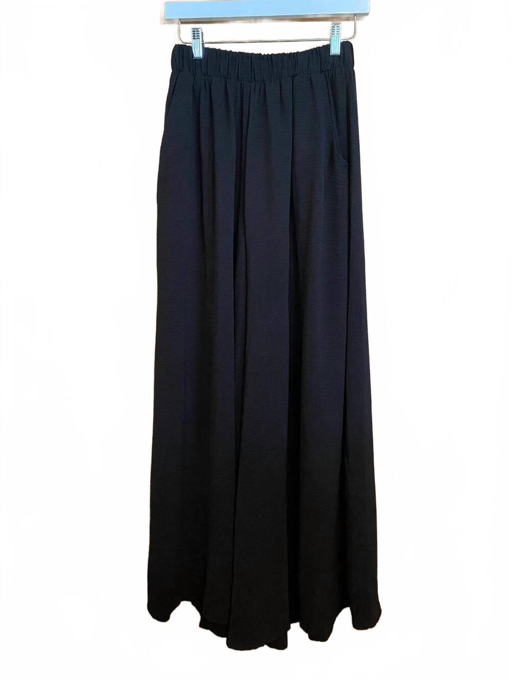 NEW KLD women's extra wide legged pull on pants in black